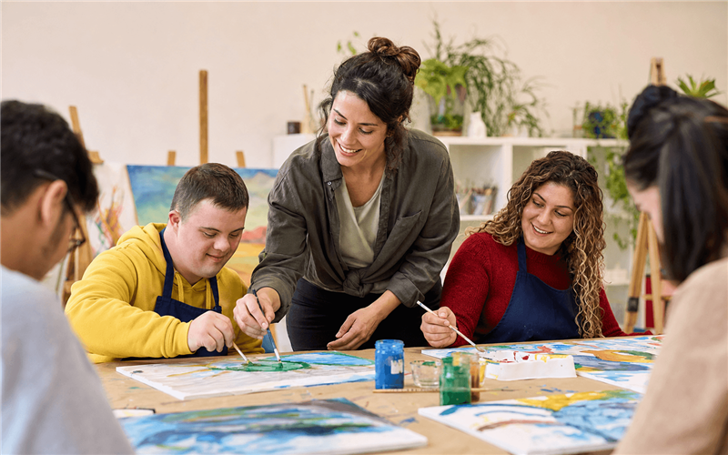 PROMOCIÓN E INTERVENCIÓN SOCIOEDUCATIVA CON PERSONAS CON DISCAPACIDAD